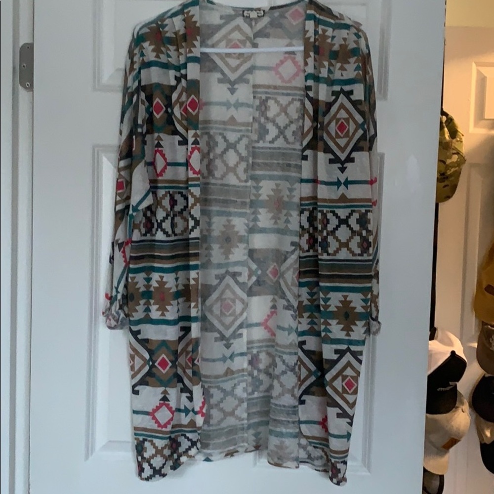 Light weight sweater
